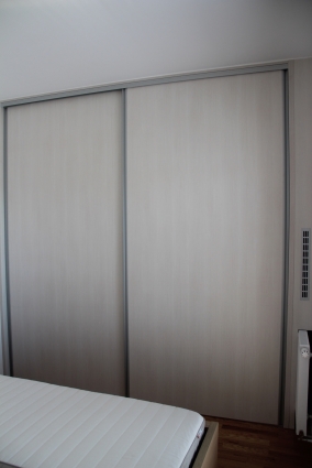 Vestavěné skříně