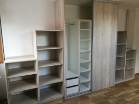 Vestavěné skříně