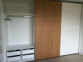 Vestavěné skříně