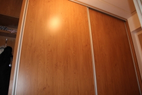 Vestavěné skříně